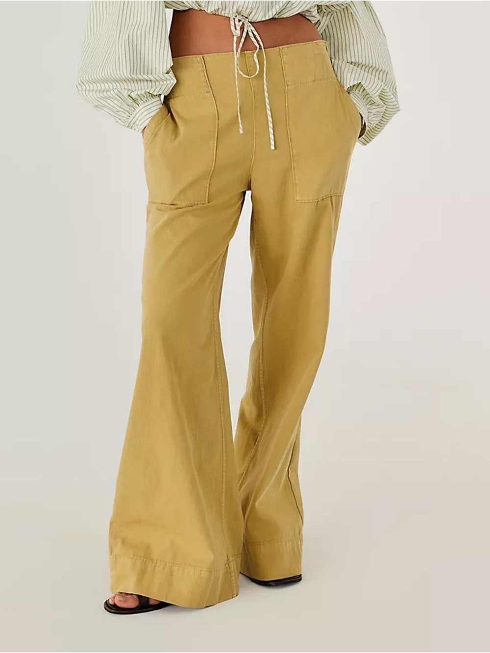 Free People Women’s Breezy Denim Pull On in Cantelope